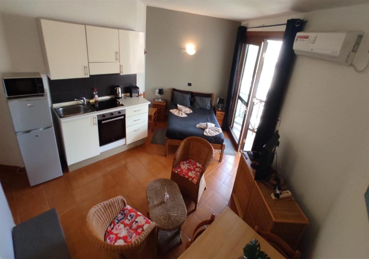 Adults Only Beachfront 1 Bed Studio Apartment In Porto Antigo 2 Santa Maria Sal With Pool Free Wifi & Aircon Ideal Long Stays 外观 照片